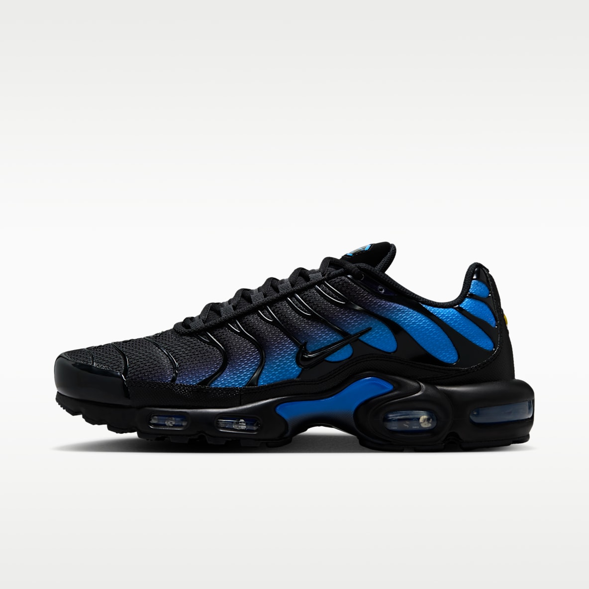 Black Air Max Plus Shoes. Nike.com Black Air Max Plus Shoes. Nike.com